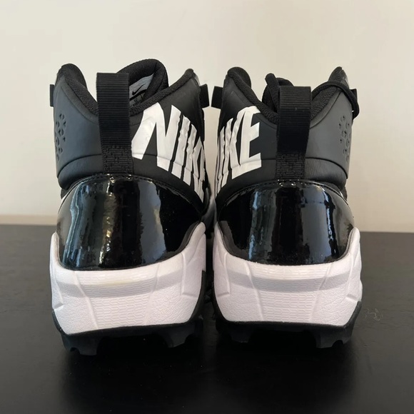Men’s Size 15 Nike FORCE SAVAGE PRO SHARK Rubber Cleats Black White 923306-010 main image 6